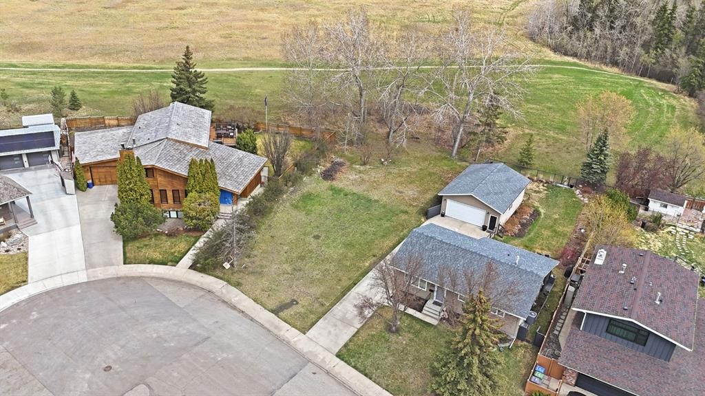 223 Piper Drive, Red Deer, AB