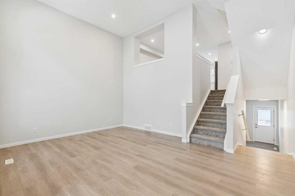 505-135 Mahogany Parade Se, Calgary, AB - Indoor Photo Showing Other Room