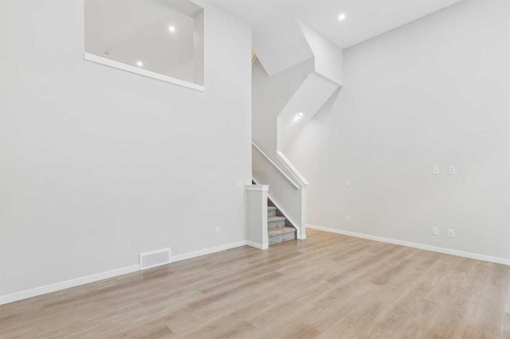 505-135 Mahogany Parade Se, Calgary, AB - Indoor Photo Showing Other Room
