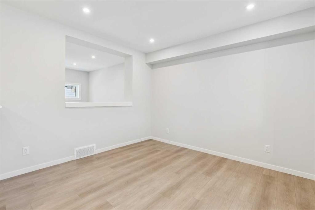 505-135 Mahogany Parade Se, Calgary, AB - Indoor Photo Showing Other Room