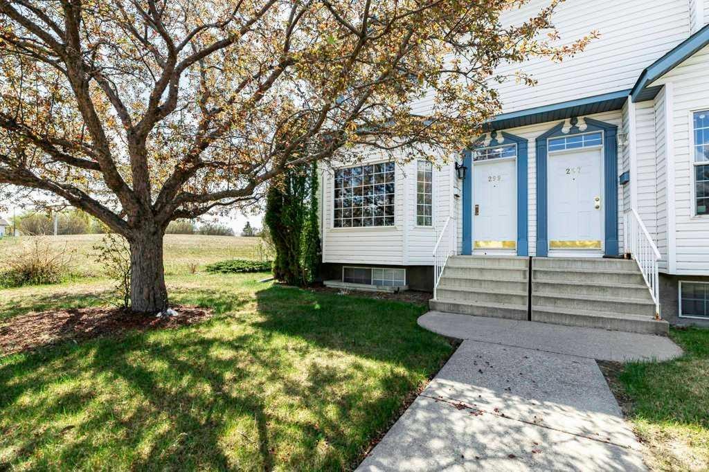 299 Cornett Drive, Red Deer, AB - Outdoor