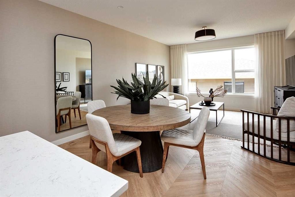 76 Emberside Grove, Cochrane, AB - Indoor Photo Showing Dining Room