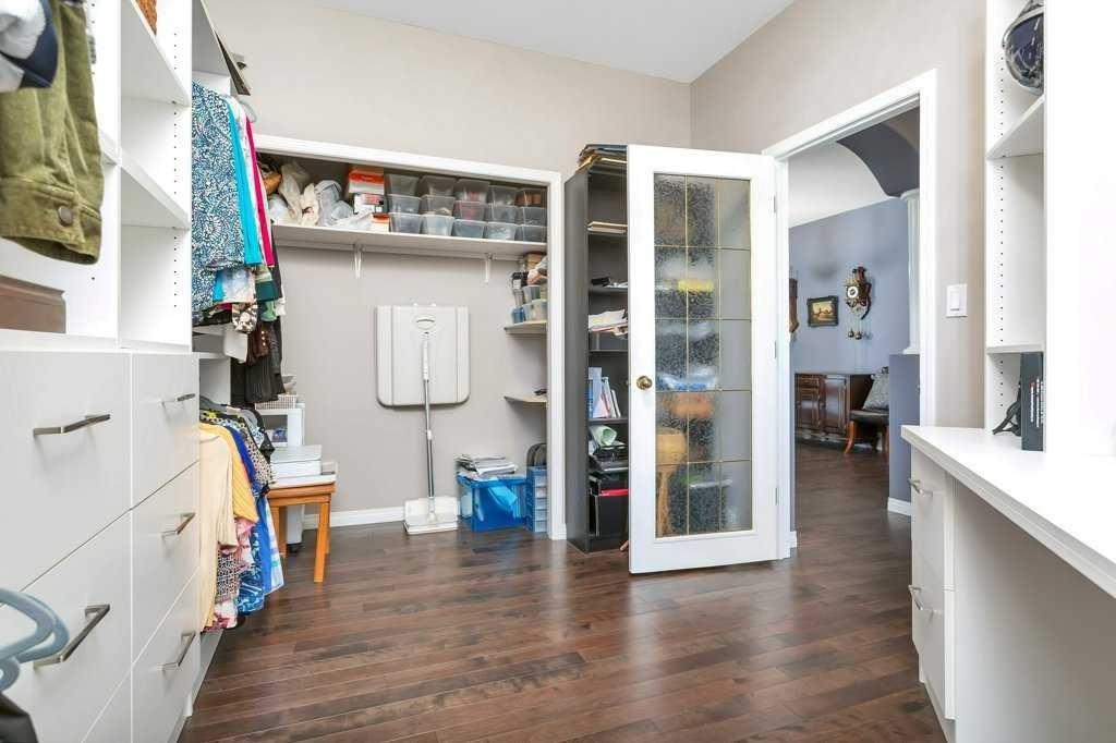 10-32 Dowler Street, Red Deer, AB - Indoor