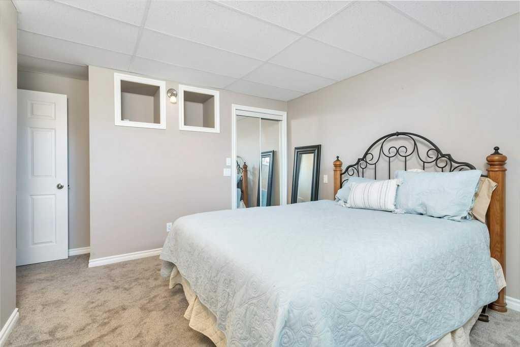 10-32 Dowler Street, Red Deer, AB - Indoor Photo Showing Bedroom