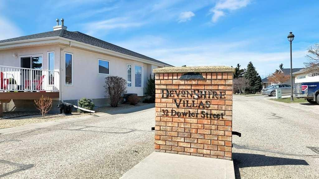 10-32 Dowler Street, Red Deer, AB - Outdoor