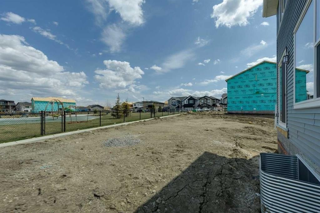 17 Southborough Common, Cochrane, AB - Outdoor