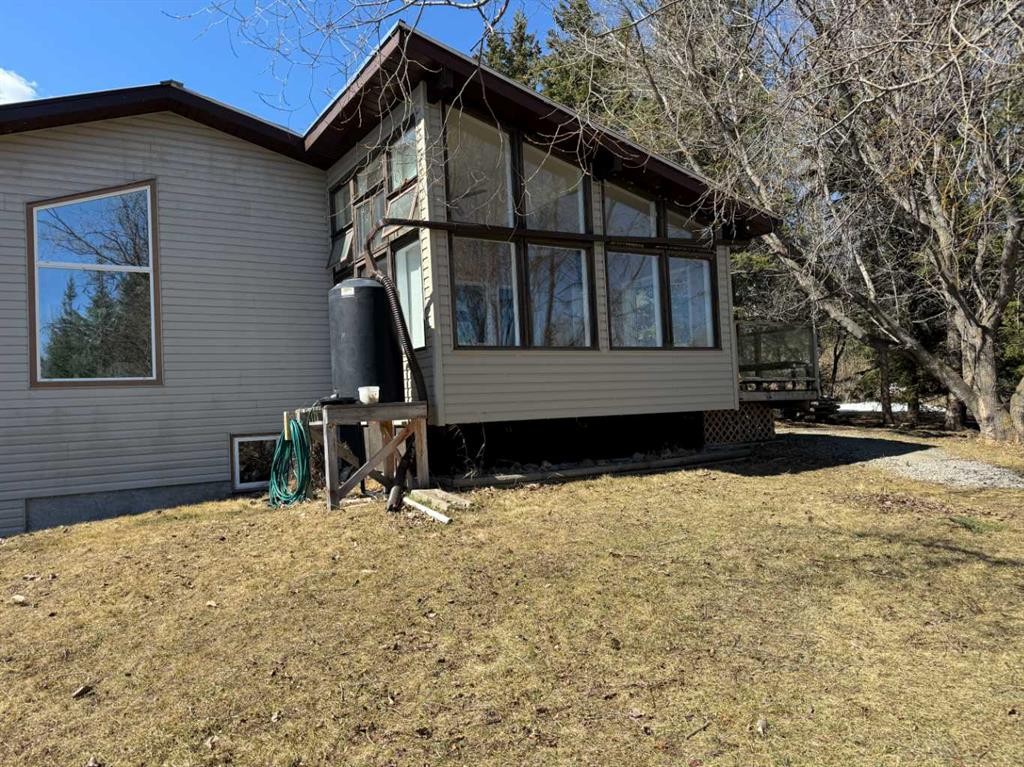 462075 Range Road 33, Winfield, AB - Outdoor With Exterior