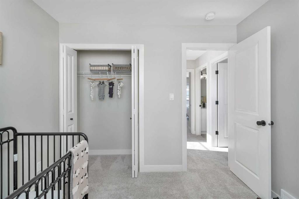 206 Cambridge Way, Sylvan Lake, AB - Indoor Photo Showing Other Room