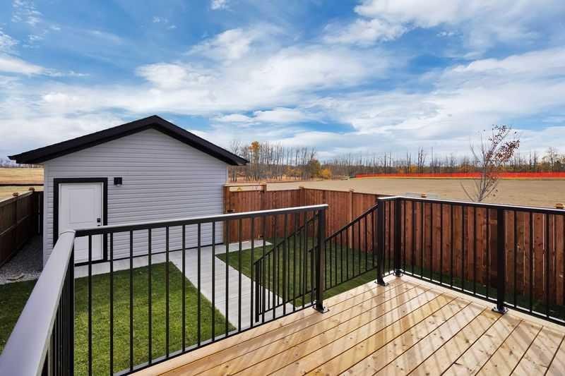 206 Cambridge Way, Sylvan Lake, AB - Outdoor