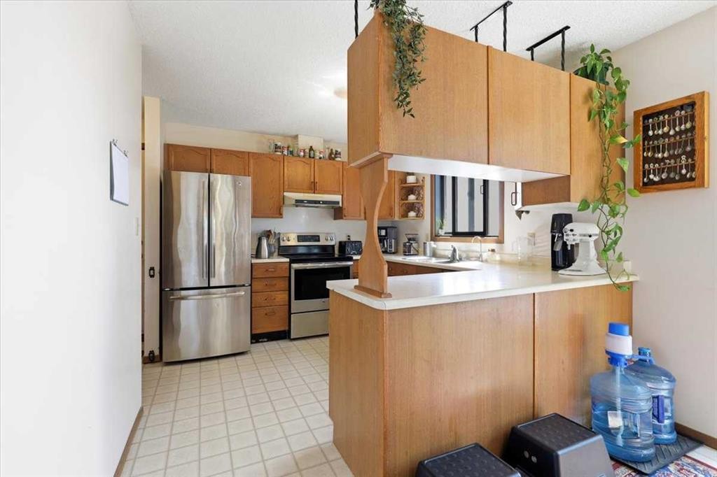49059 Rge Rd 265, Rural Leduc County, AB - Indoor Photo Showing Kitchen