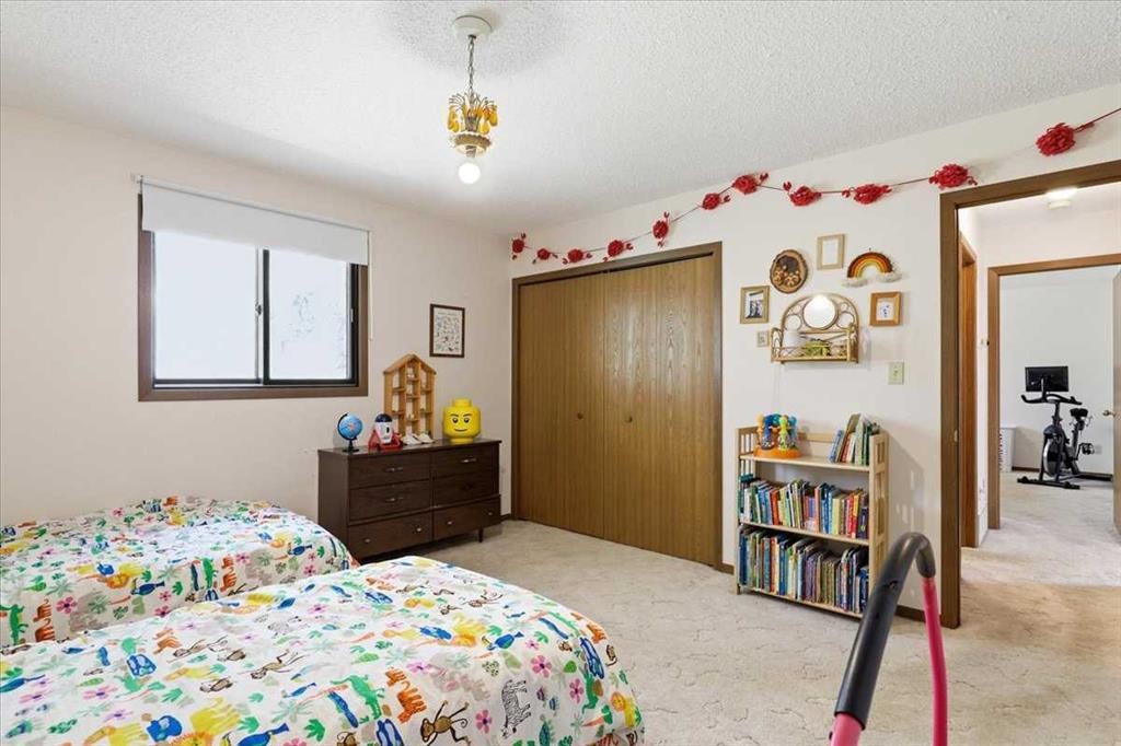 49059 Rge Rd 265, Rural Leduc County, AB - Indoor Photo Showing Bedroom