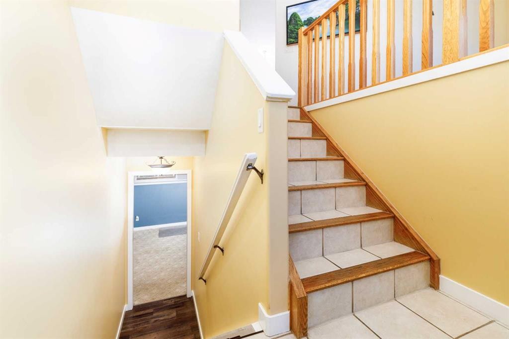 43 Webster Drive, Red Deer, AB - Indoor Photo Showing Other Room