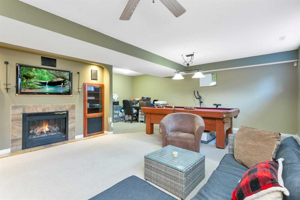 100 Wade Close, Red Deer, AB - Indoor With Fireplace