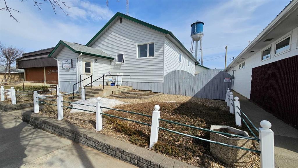 5005 Royal Street, Coronation, AB