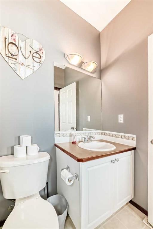 69 Abel Close, Red Deer, AB - Indoor Photo Showing Bathroom