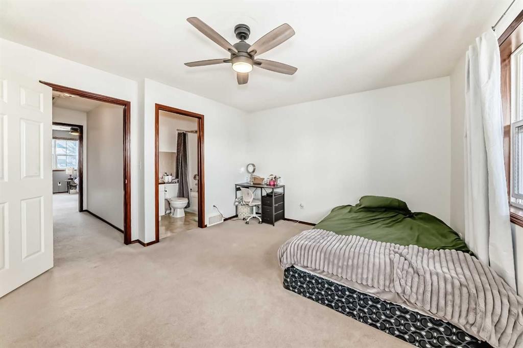 69 Abel Close, Red Deer, AB - Indoor Photo Showing Bedroom