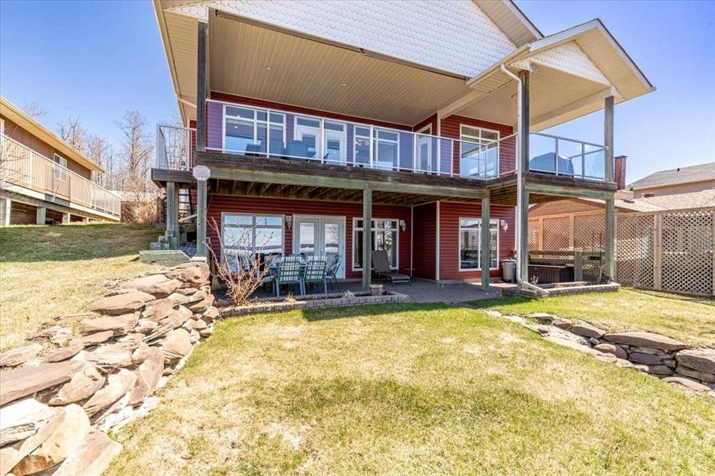 72 Beach Avenue, Itaska Beach, AB - Outdoor