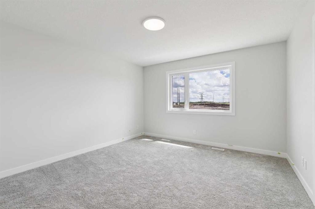 546 Hotchkiss Manor, Calgary, AB - Indoor Photo Showing Other Room