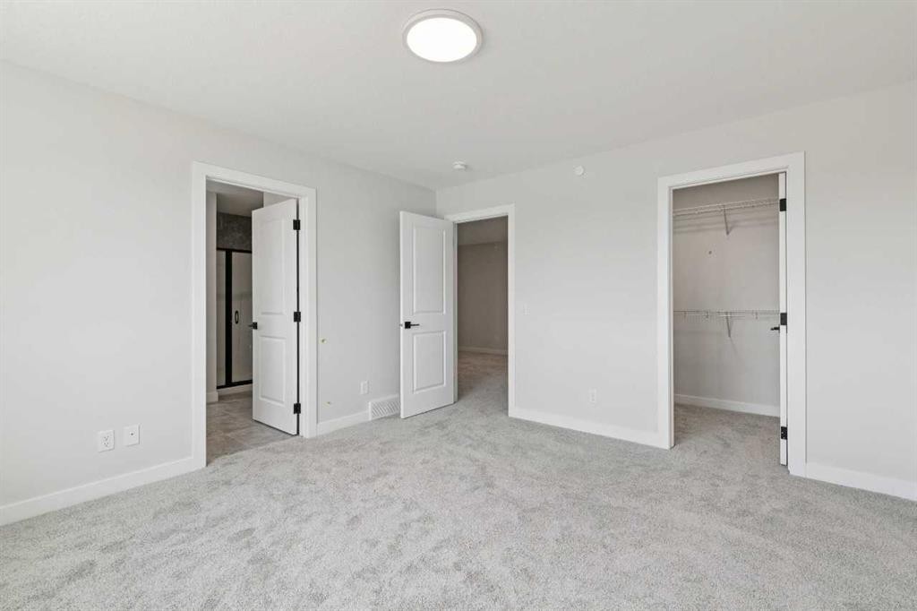 546 Hotchkiss Manor, Calgary, AB - Indoor