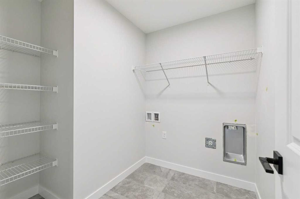 546 Hotchkiss Manor, Calgary, AB - Indoor With Storage