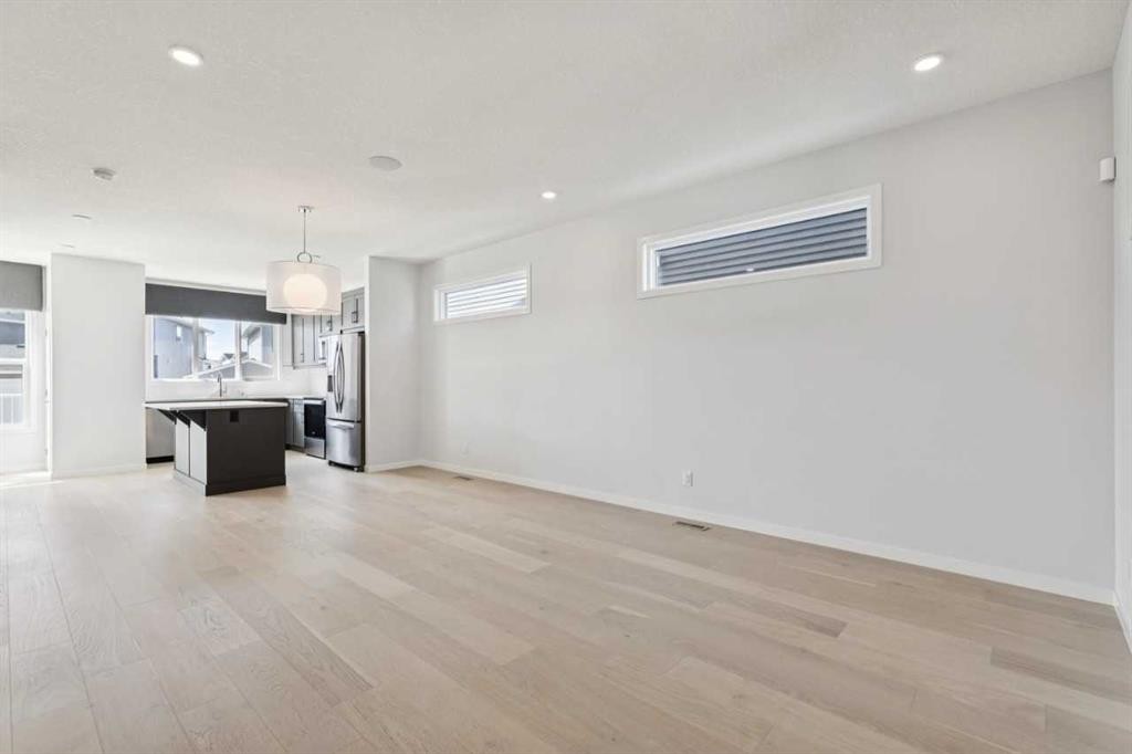 259 Chelsea Road, Chestermere, AB - Indoor
