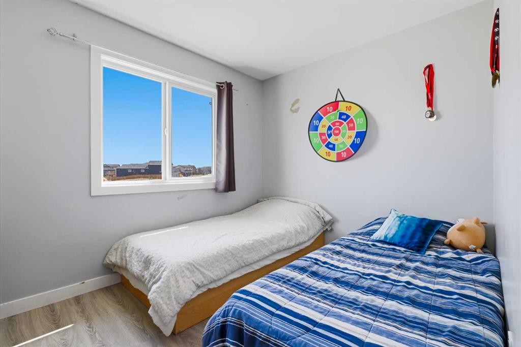 7002 50 Avenue, Camrose, AB - Indoor Photo Showing Bedroom