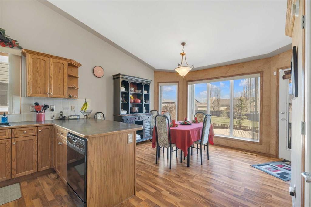 19 Heenan Crescent, Sylvan Lake, AB - Indoor