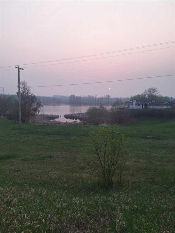 4816 50 Street, Alix, AB