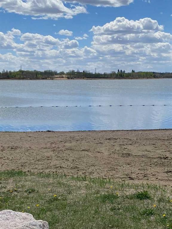 4816 50 Street, Alix, AB