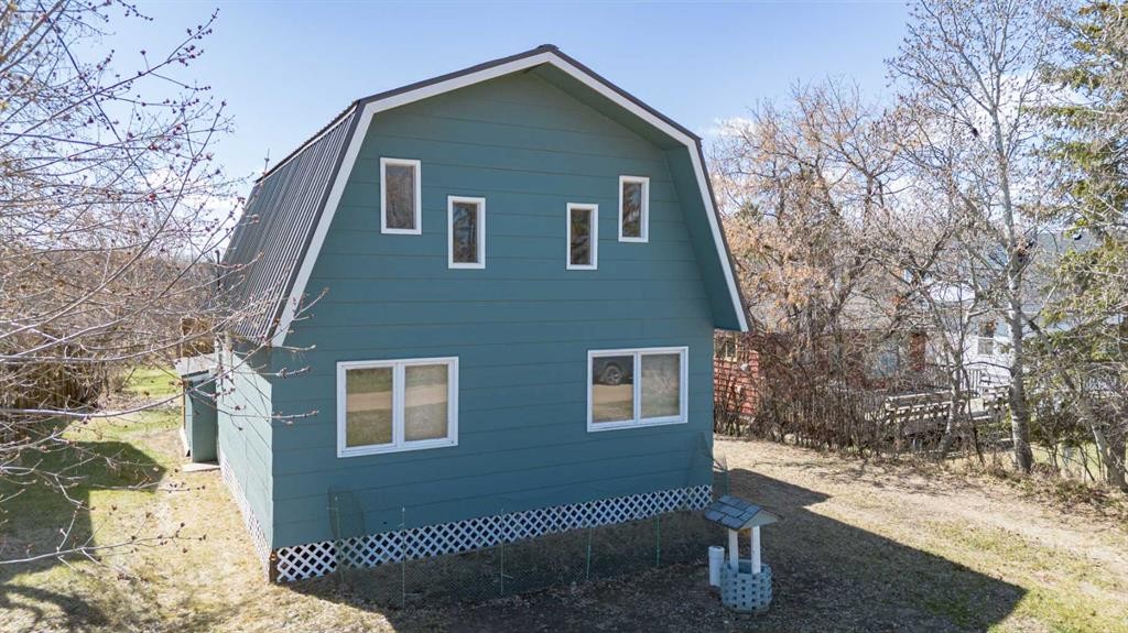 19 4 Street, White Sands, AB - Outdoor
