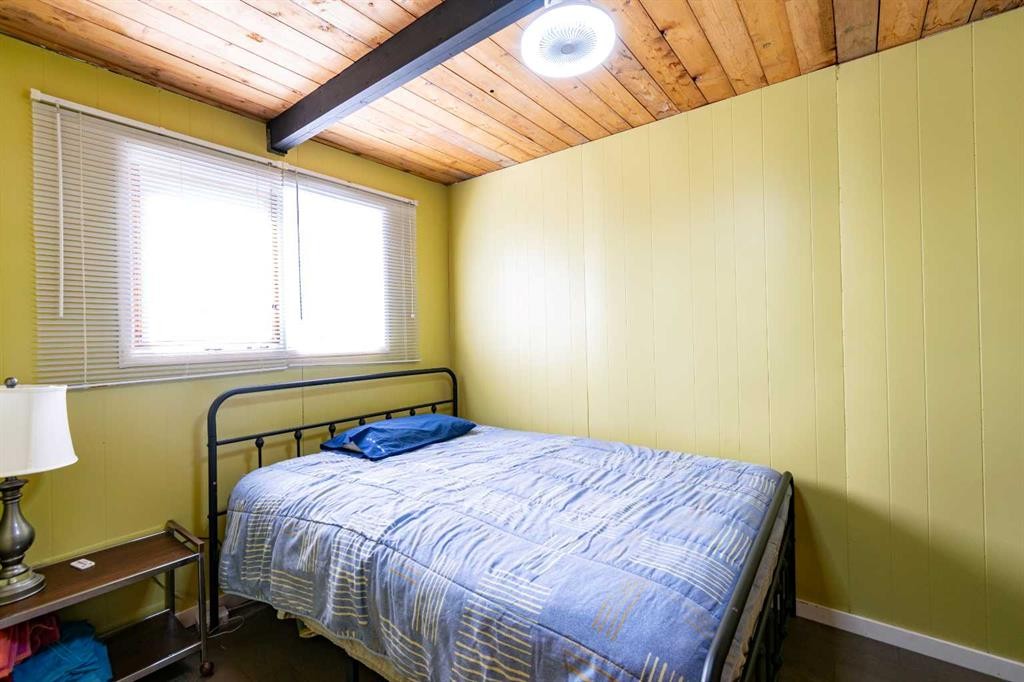 19 4 Street, White Sands, AB
