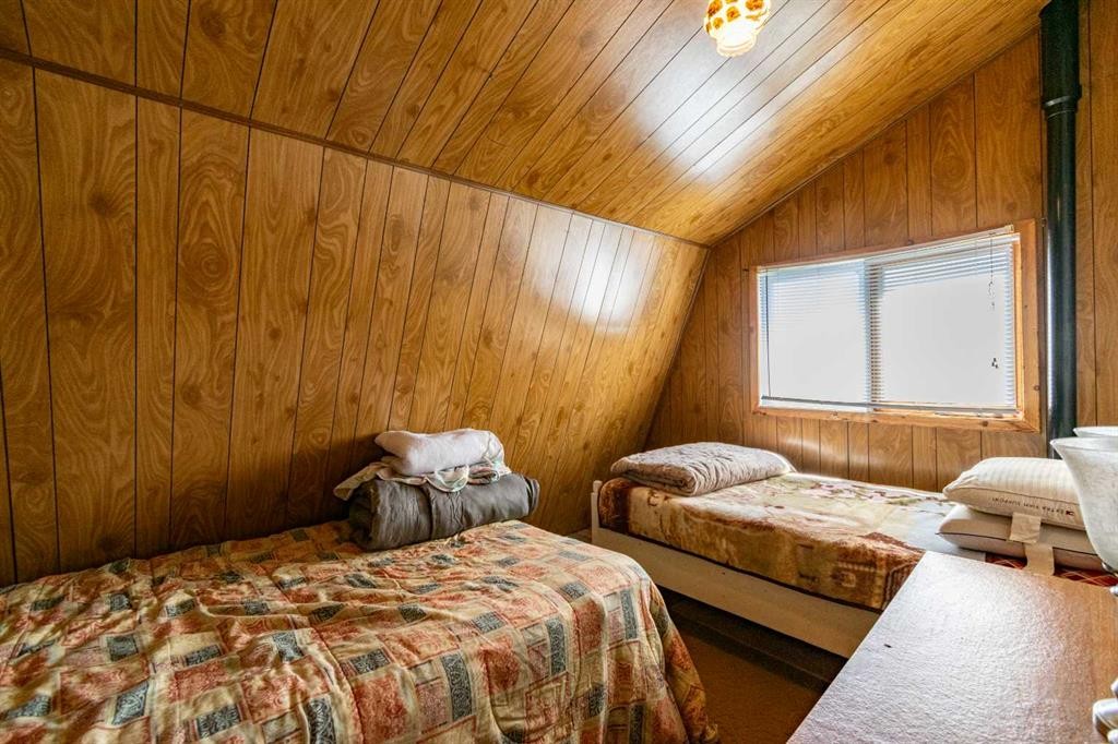 19 4 Street, White Sands, AB