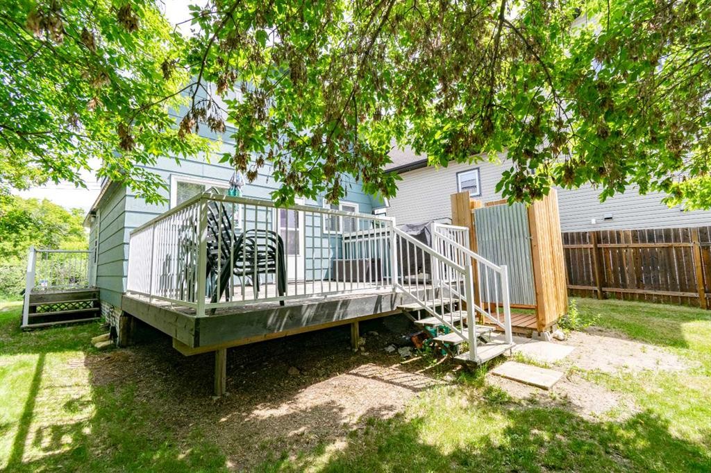 19 4 Street, White Sands, AB