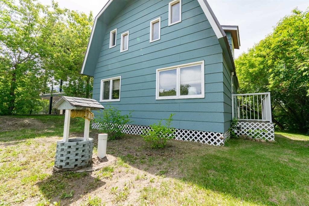 19 4 Street, White Sands, AB