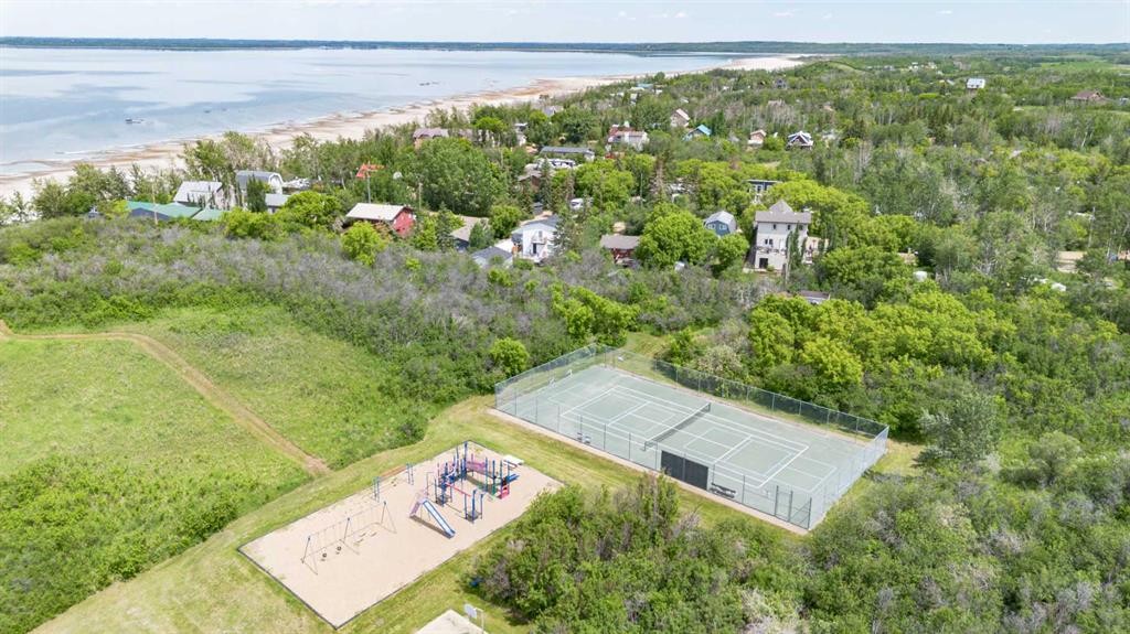 19 4 Street, White Sands, AB