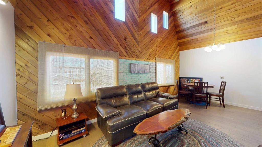 19 4 Street, White Sands, AB