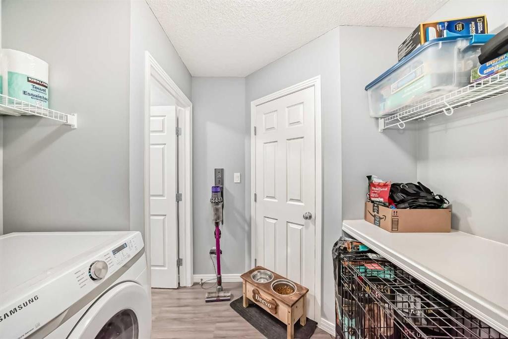 227 Avena Circle, Leduc, AB - Indoor Photo Showing Laundry Room