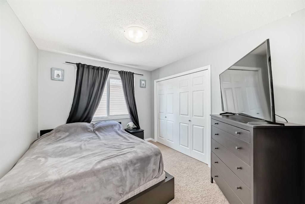 227 Avena Circle, Leduc, AB - Indoor Photo Showing Bedroom