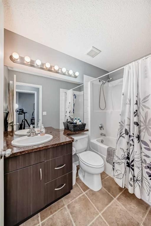 227 Avena Circle, Leduc, AB - Indoor Photo Showing Bathroom