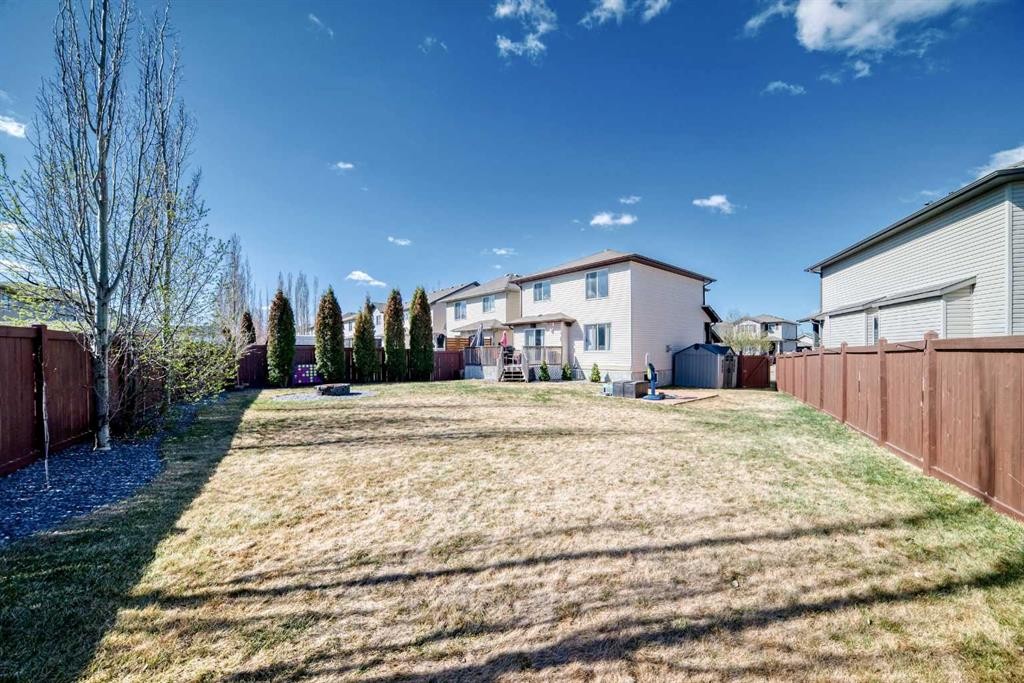 227 Avena Circle, Leduc, AB - Outdoor