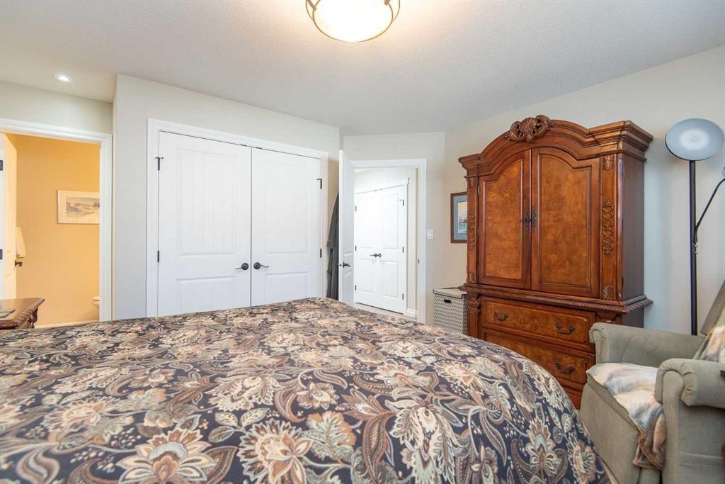 238 Ebert Close, Red Deer, AB - Indoor Photo Showing Bedroom