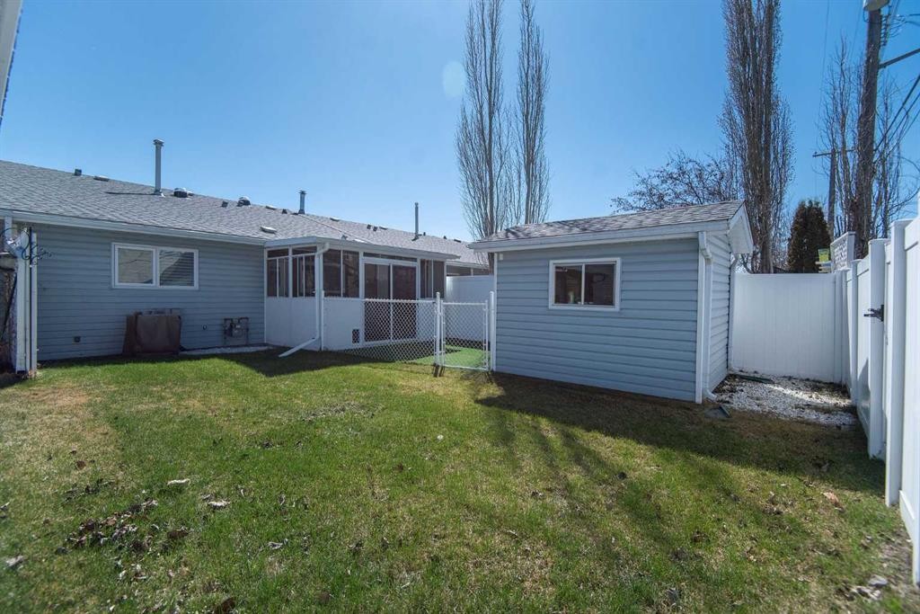 238 Ebert Close, Red Deer, AB - Outdoor