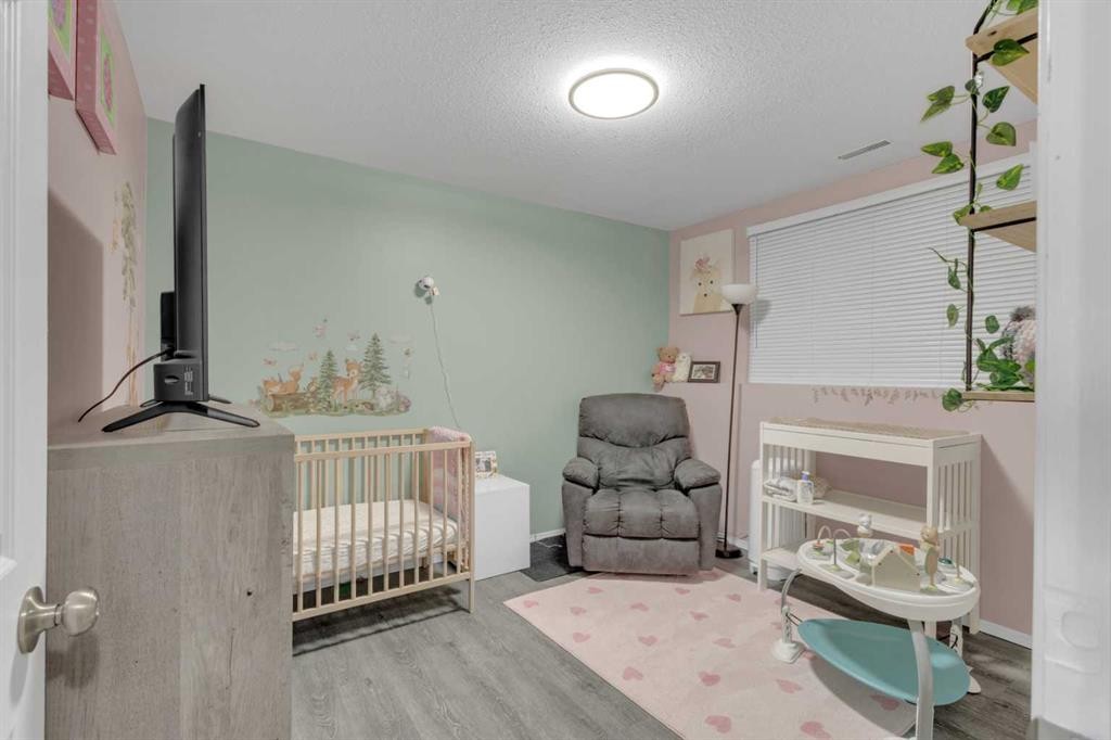 4929 Womacks Road, Blackfalds, AB - Indoor Photo Showing Other Room
