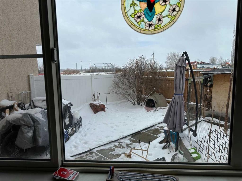 4804 Landsdown Avenue, Blackfalds, AB - Outdoor