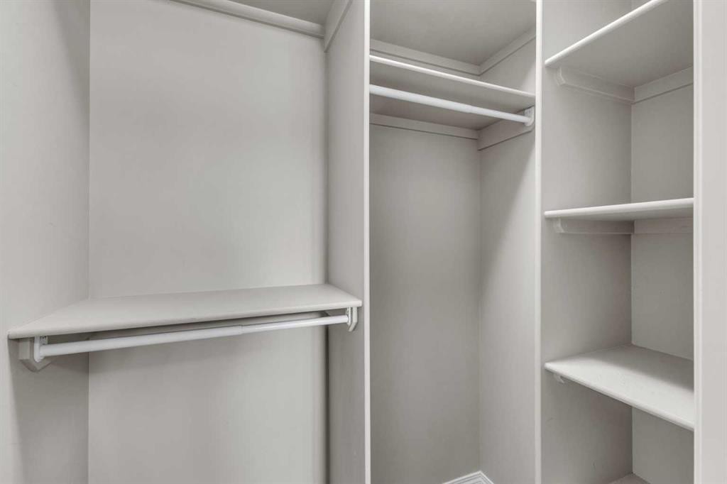 149 Hawkridge Boulevard, Penhold, AB - Indoor With Storage