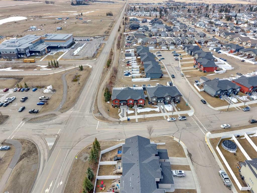 149 Hawkridge Boulevard, Penhold, AB - With View