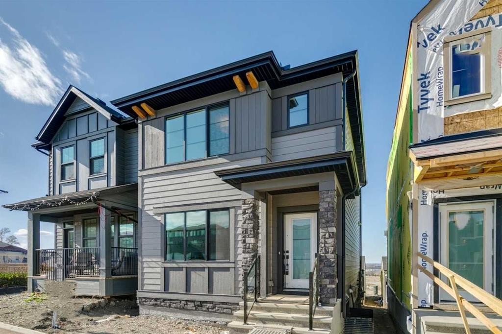 49 Bluerock Hill Sw, Calgary, AB - Outdoor