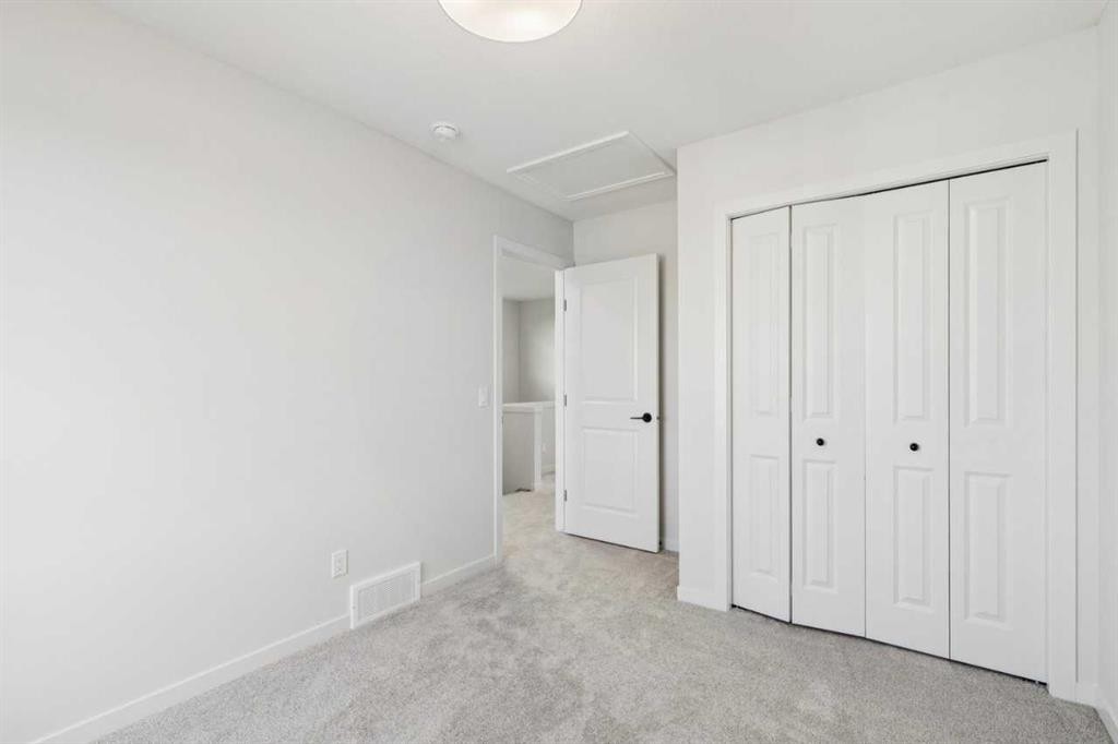 49 Bluerock Hill Sw, Calgary, AB - Indoor