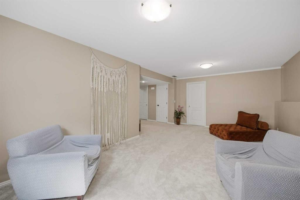 135 Issard Close, Red Deer, AB - Indoor