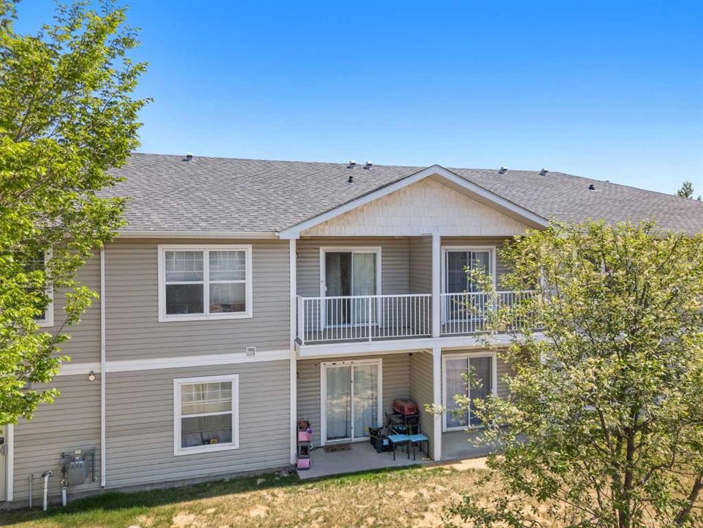 40-20 Jacobs Close, Red Deer, AB - Outdoor With Balcony